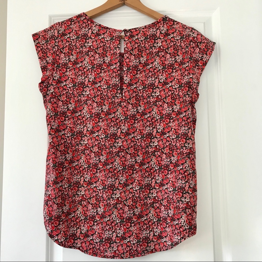 Joie Floral Print Silk Blouse Sz Small with MEASUREMENTS Red Pink Black - Picture 5 of 7